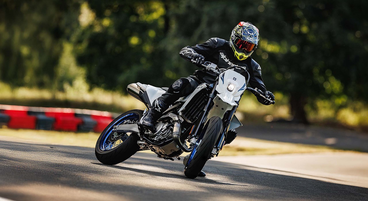 Dual Sport